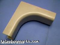 FIC-43424: RACEWAY INSIDE CORNER 1.5" BG